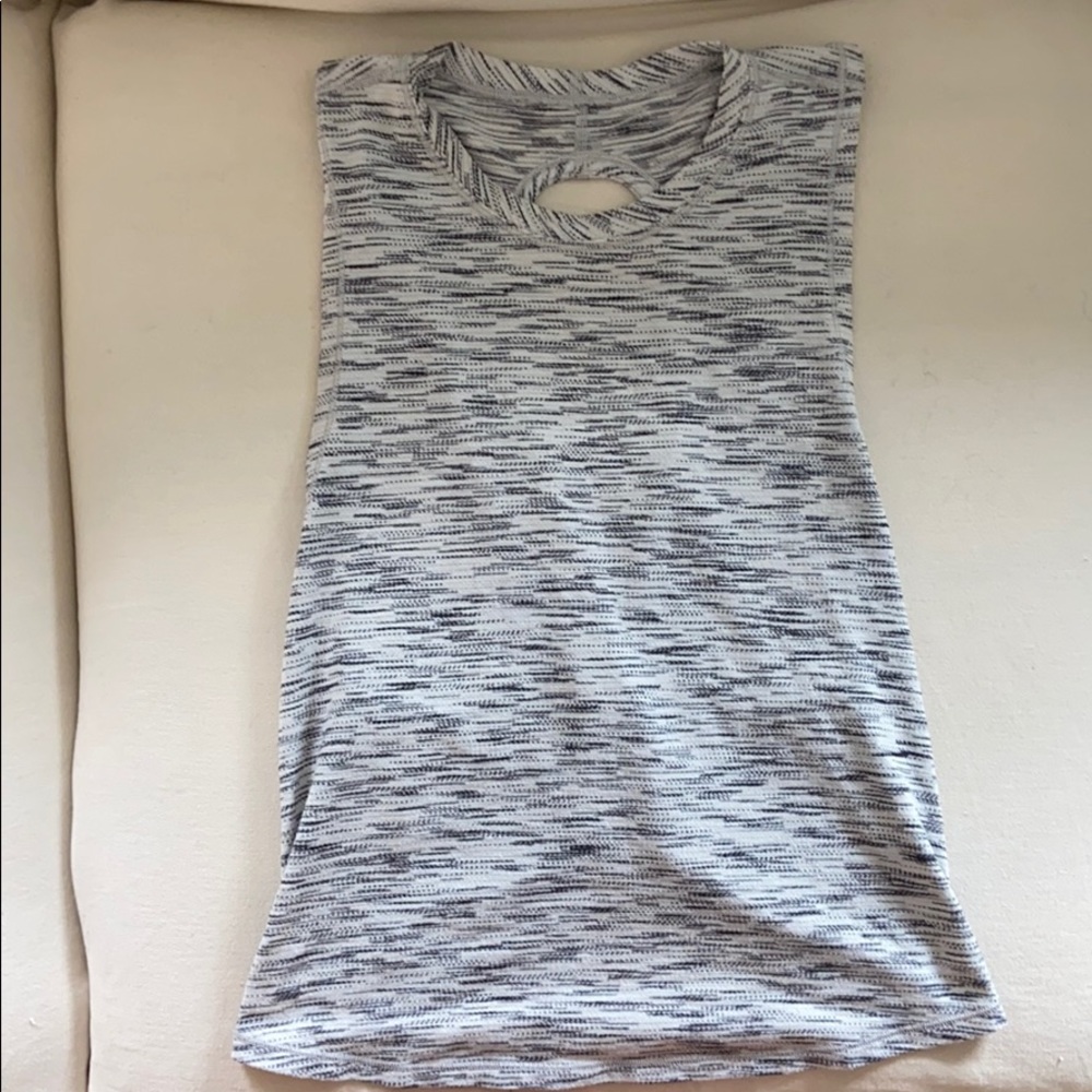 Lulu Lemon tank top w cross back